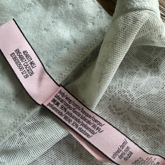 Victoria's Secret Lace Unlined Long Line Demi Bra in Pale Sky Gray 34D - Picture 2 of 8